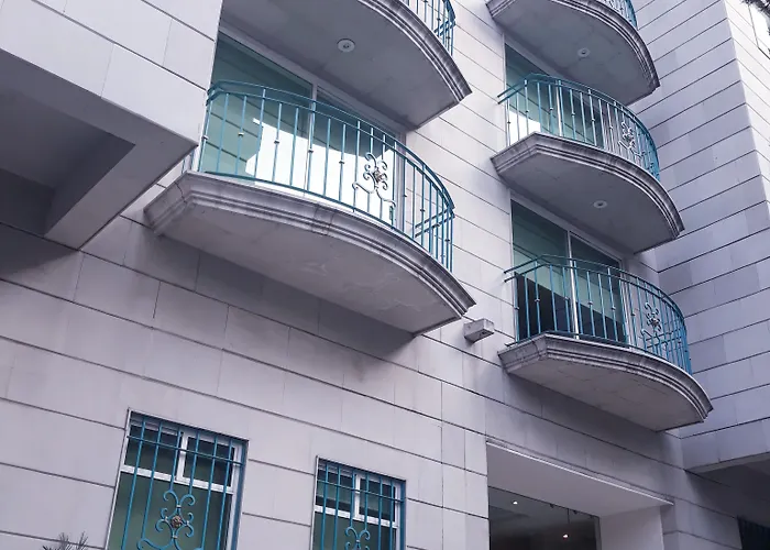Aparthotel L' Heritage Hipolito Taine By Bluebay