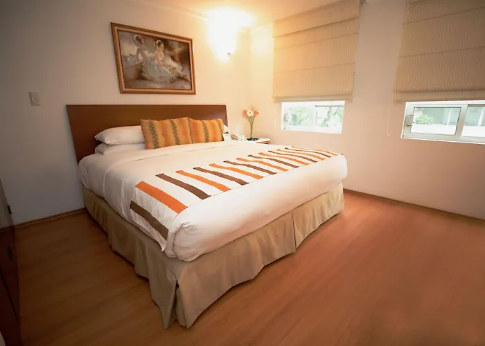 L' Heritage Hipolito Taine By Bluebay Aparthotel