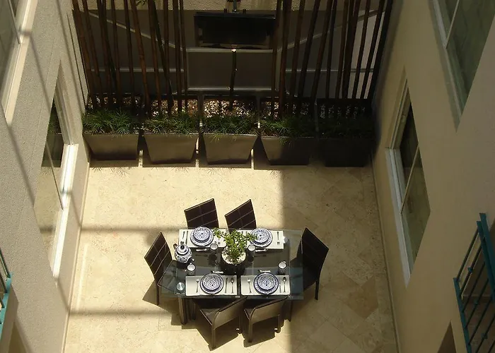 L' Heritage Hipolito Taine By Bluebay 4*